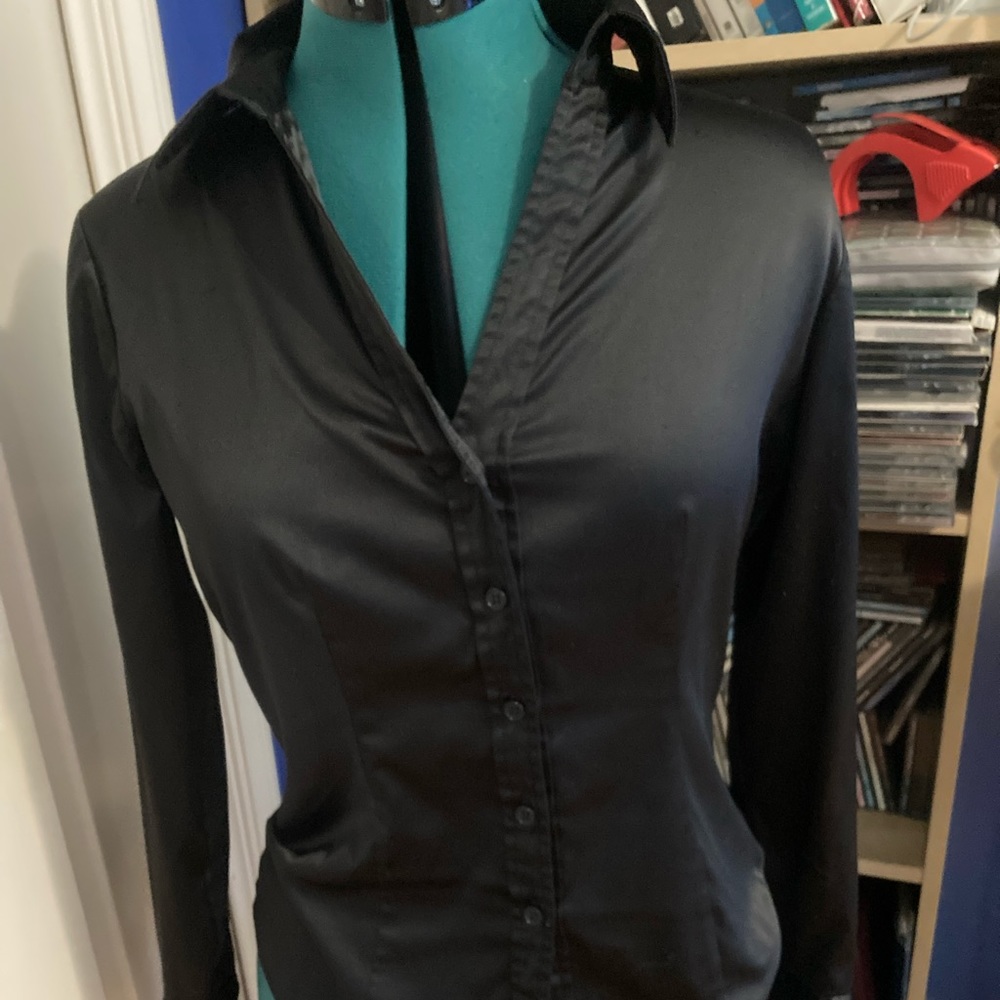 New York and Company black stretch satin button down